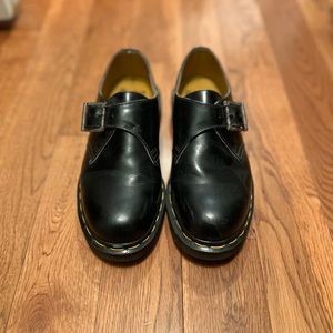 Dr. Marten’s women’s buckle shoe size 5